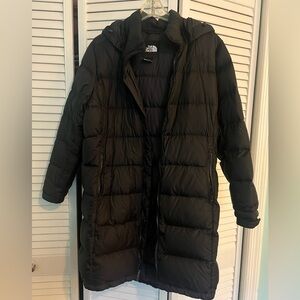 Women’s Knee Length Puffer Jacket